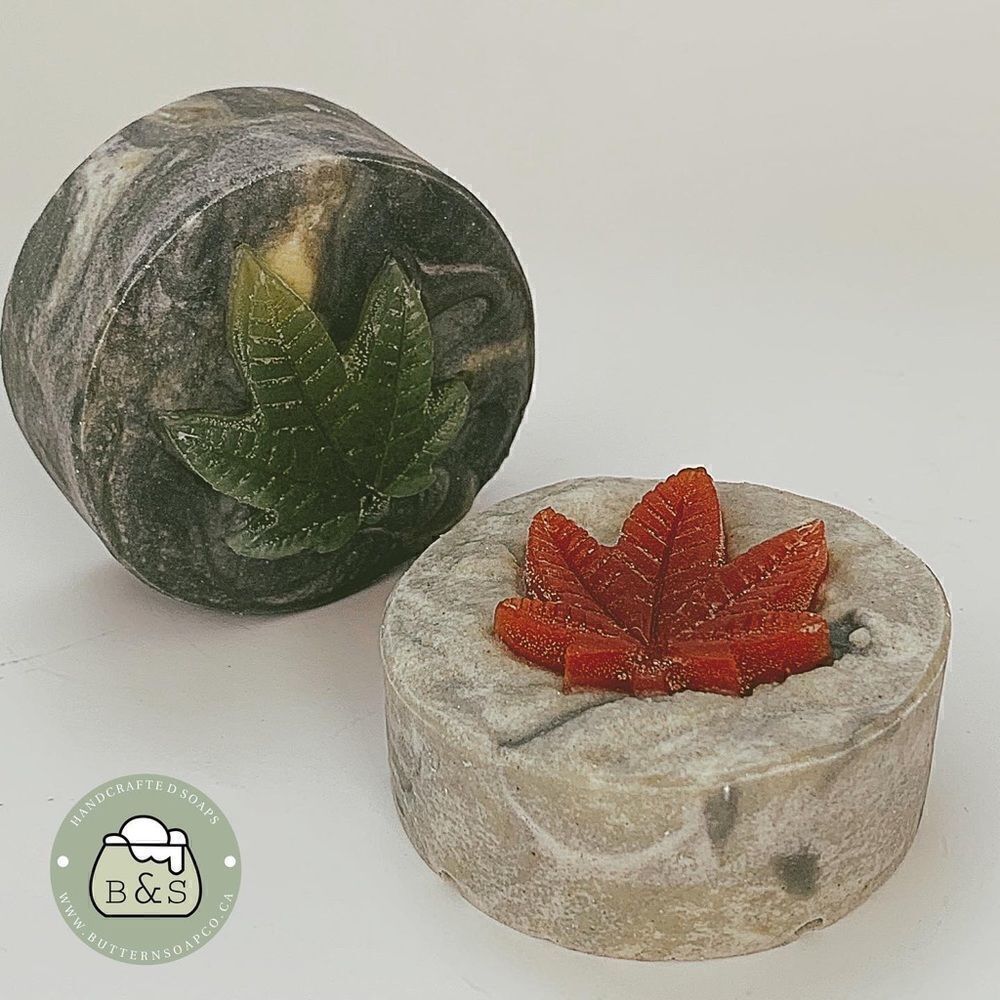 🍁Two All Natural Leaf Shea Soaps Gift Set - Picture 3 of 3
